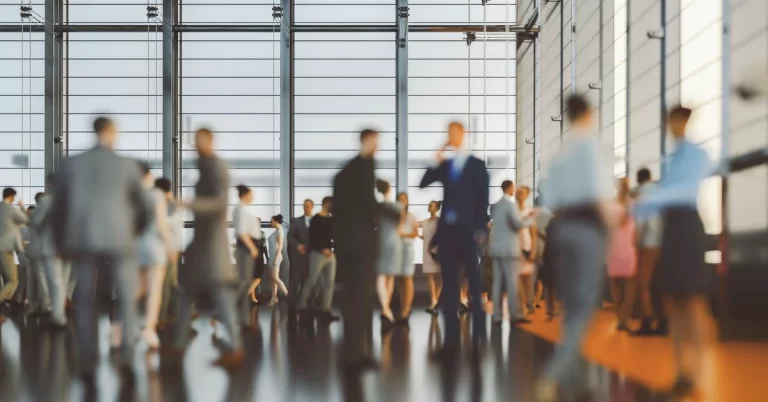 US Jobs Report Shows Gain of 467,000 in January, Exceeding Expectations